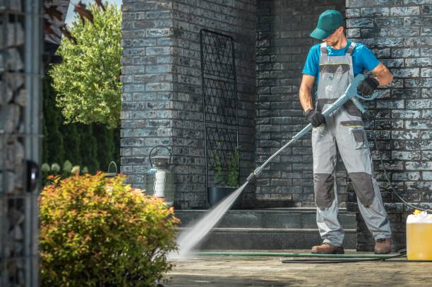 Best Driveway Pressure Washing  in Belgium, WI